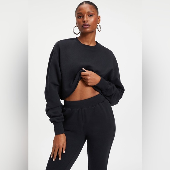 Good American Cropped and Cool Sweater - Picture 2 of 9